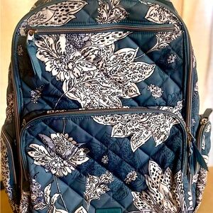 Like New Vera Bradley Women’s Twill Commuter Backpack Tiger Lily Blue